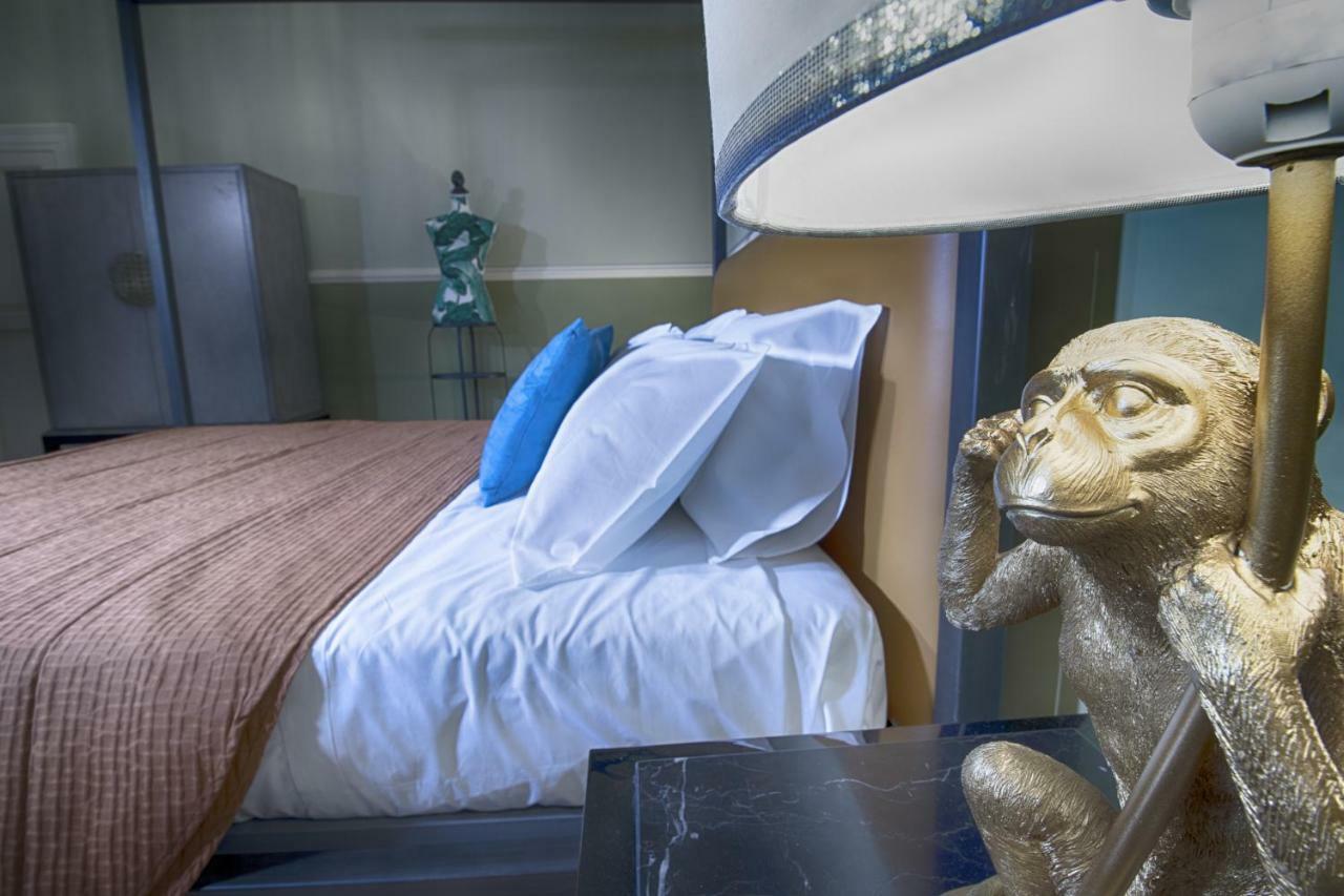 Palazzo Forleo Luxury Apartment - Treb Collection Lecce Luaran gambar